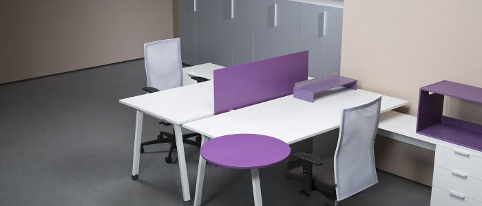 Custom manufacturers of office furniture