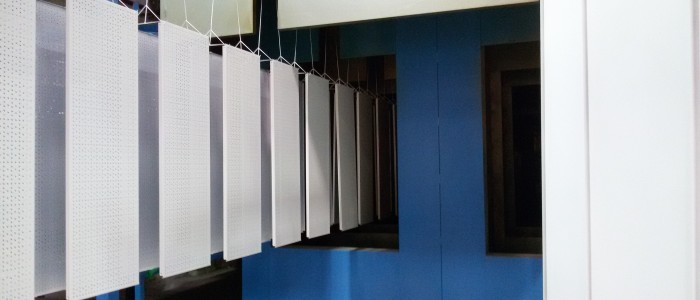 Drying of powder coated metal parts